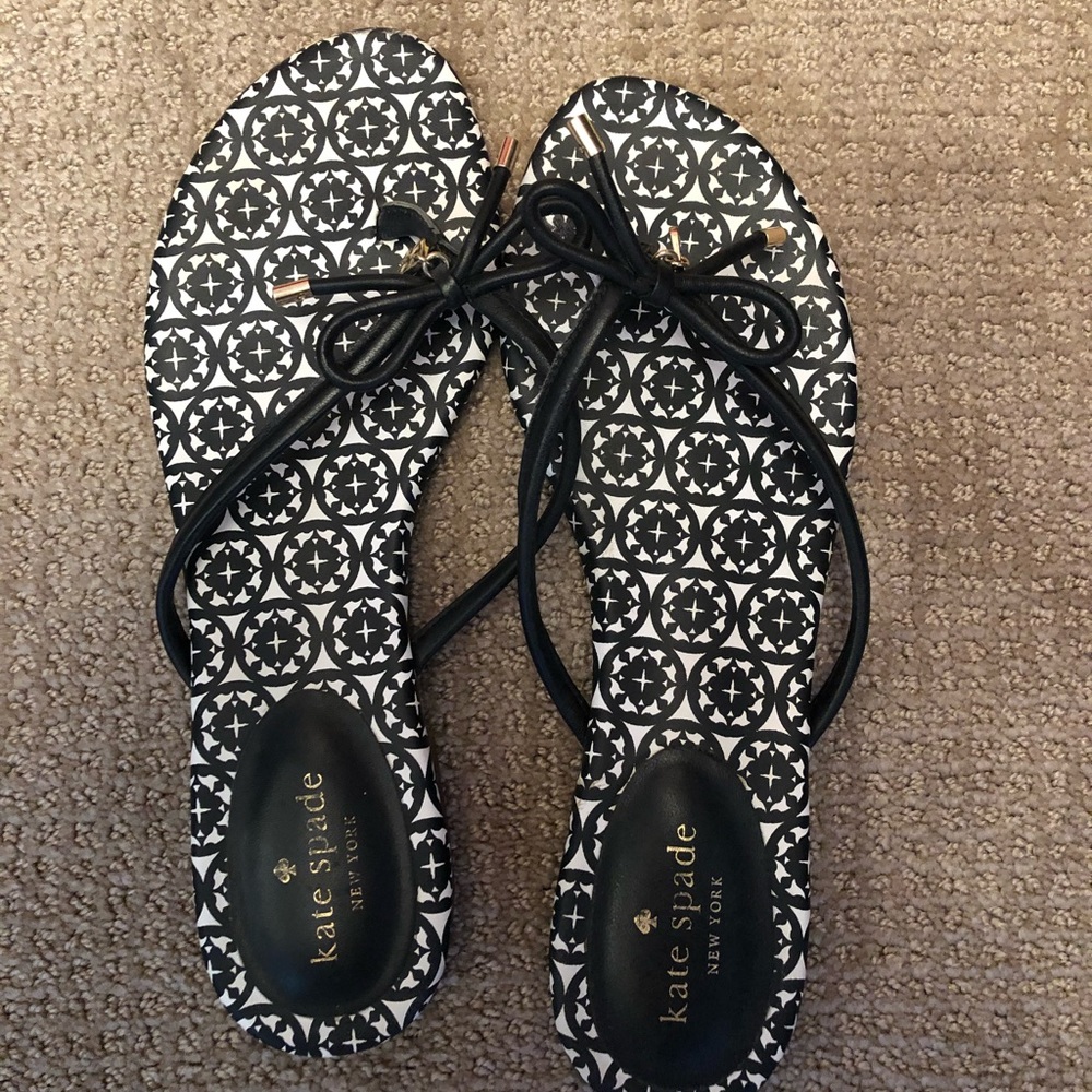 Kate Spade black leather flip flops size 9.5 SOLD